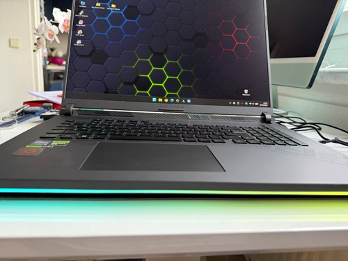 Asus rog strix g814ju - strix,
